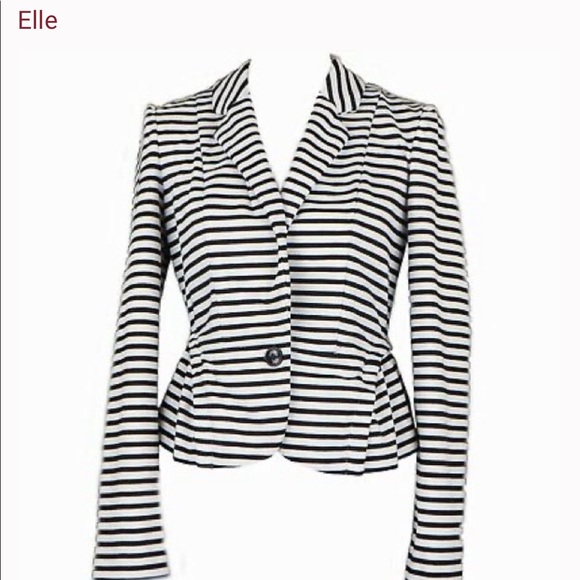 Elle Black and White Stripe Blazer - Picture 2 of 11